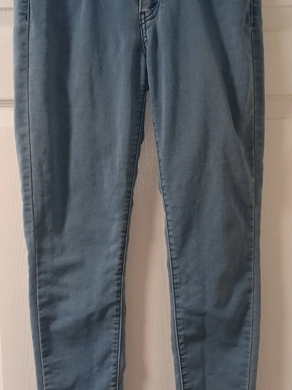 Levi's 710 Women's Skinny Jeans - Light Blue Denim